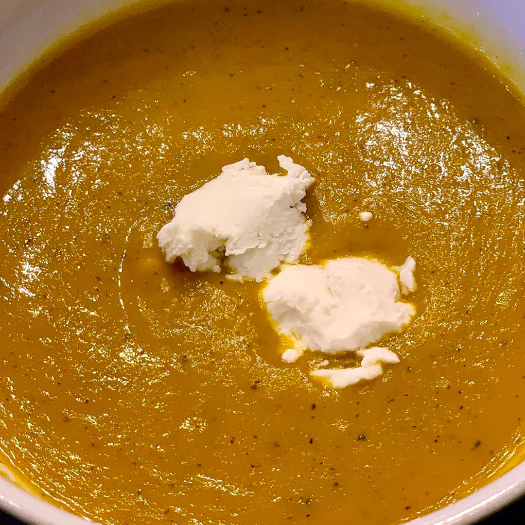Roasted Butternut Squash Soup_Featured