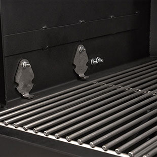 Yoder Smokers 36′′ Adjustable Charcoal Grill on Competition Cart