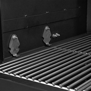 Yoder Smokers 36′′ Adjustable Charcoal Grill on Competition Cart