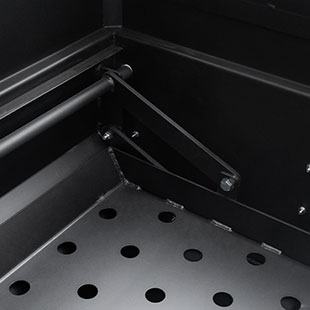 Yoder Smokers 36′′ Adjustable Charcoal Grill on Competition Cart