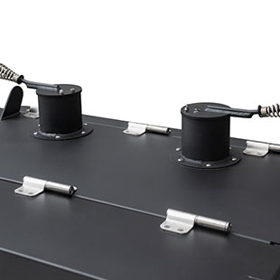 Yoder Smokers 36′′ Adjustable Charcoal Grill on Competition Cart