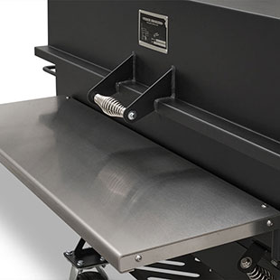 Yoder Smokers 48′′ Adjustable Charcoal Grill on Standard Cart